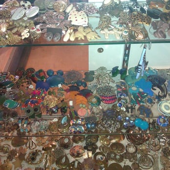 Rewind Vintage - Used, Vintage & Consignment Near Me - Minneapolis, Minnesota