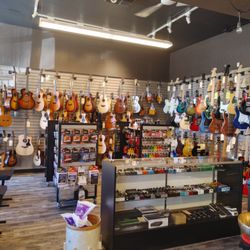 Beacock Music - Guitars and Guitar Accessories