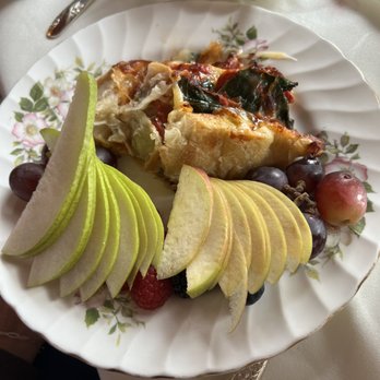 Queen Mary Tea Room - Puff pastry brunch with fruit - Desserts Near Me - Seattle, Washington Queen Mary Tea Room - Puff pastry brunch with fruit - Desserts Near Me - Seattle, Washington