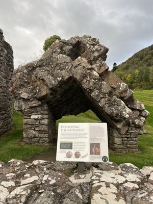 Urquhart Castle by null