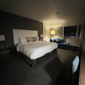 Hotel Murano - Hotels Near Me - Tacoma, Washington
