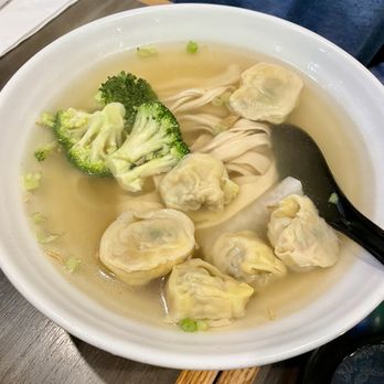 Everyday Noodles - 28. Shrimp, Pork Wonton Noodle Soup with wide Noods - Chinese Near Me - Pittsburgh, Pennsylvania Everyday Noodles - 28. Shrimp, Pork Wonton Noodle Soup with wide Noods - Chinese Near Me - Pittsburgh, Pennsylvania