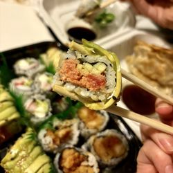 Sushi Weng - Green Dragon Roll