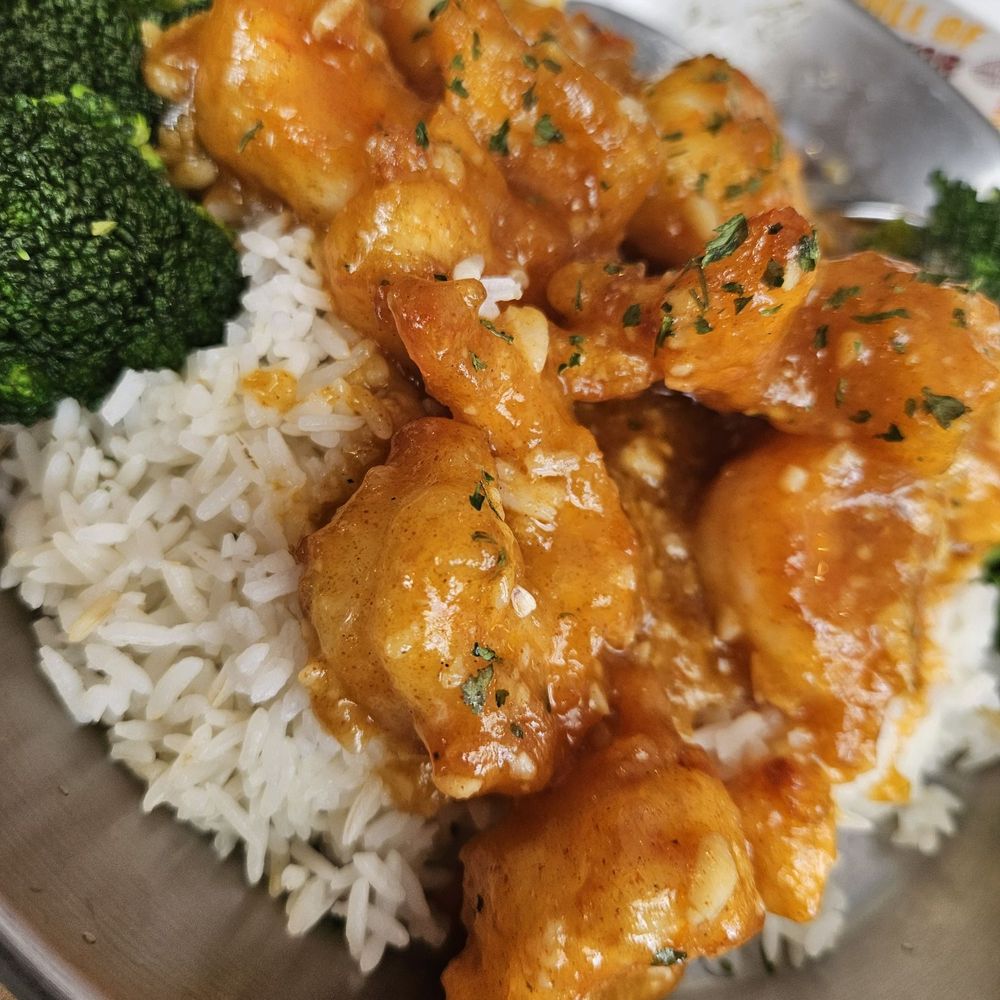 Lemon Crab - Butter Garlic Shrimps Over Rice - Seafood Near Me - Hayward, California Lemon Crab - Butter Garlic Shrimps Over Rice - Seafood Near Me - Hayward, California