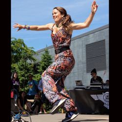 Center Space Studio - Online House Dance course