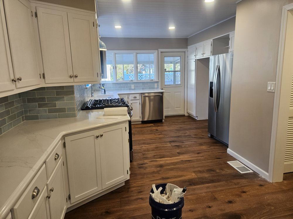 Slide of Larry Ross OldSchool Handyman Service