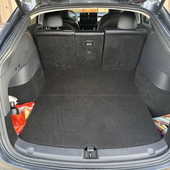Ramos Mobile Detail - Tesla Y interior detail - Auto Detailing Near Me Ramos Mobile Detail - Tesla Y interior detail - Auto Detailing Near Me