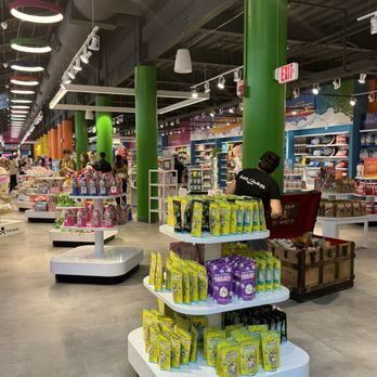 It'Sugar - Candy!!! - Candy Stores Near Me - Miami, Florida It'Sugar - Candy!!! - Candy Stores Near Me - Miami, Florida