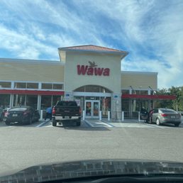 Exterior photo of Wawa - Orlando, Florida Exterior photo of Wawa - Orlando, Florida
