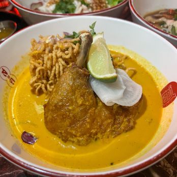Soothr - Khao Soi Chicken - Thai Near Me - New York, New York