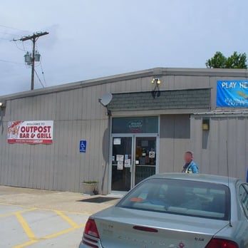 Lucy's Bar and Grill - Bars Near Me - Lacygne, Kansas