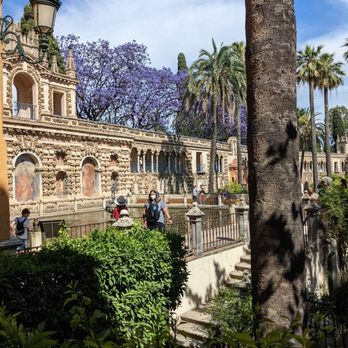Real Alcázar de Sevilla - Gardens - Landmarks & Historical Buildings Near Me - Seville, SE Real Alcázar de Sevilla - Gardens - Landmarks & Historical Buildings Near Me - Seville, SE