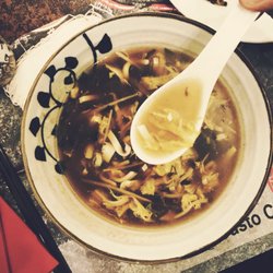 Gusto Chengdu - Zuppa agropiccante di verdure e uovo