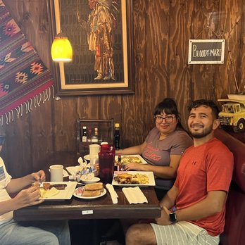 The Oak House - Breakfast & Brunch Near Me - Yucaipa, California The Oak House - Breakfast & Brunch Near Me - Yucaipa, California