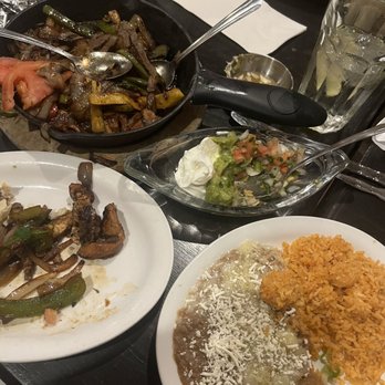 El Jardin - Steak Fajitas Veggie Fajitas Chicken Fajitas - Mexican Near Me - Manteca, California