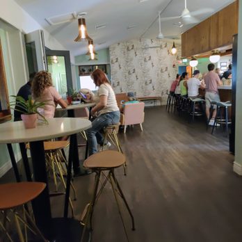 HandleBar - Cocktail Bars Near Me - Mount Dora, Florida