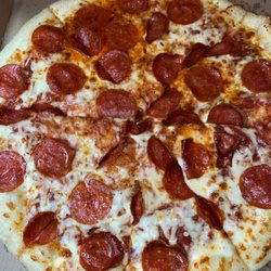 Little Caesars Pizza - Classic pepperoni