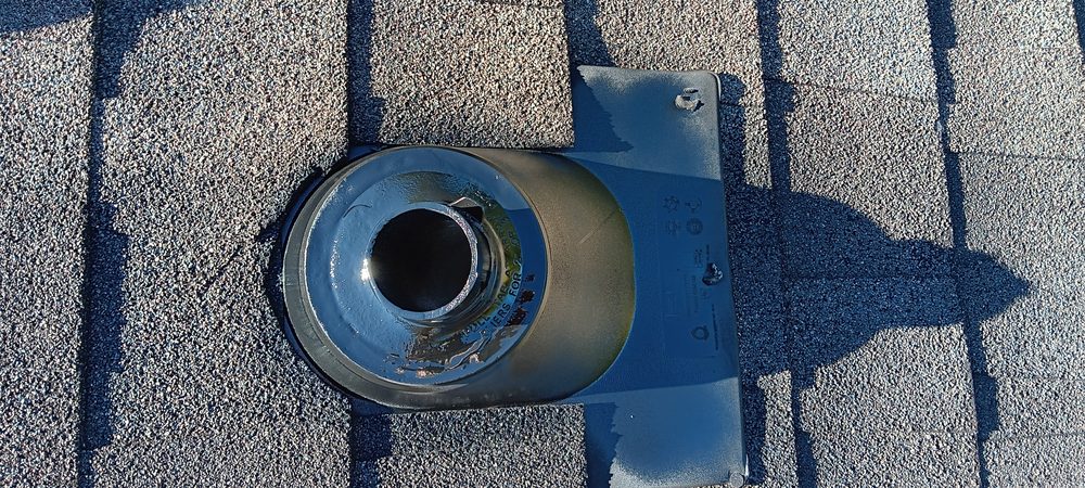 Slide of Drain rite gutter cleaning