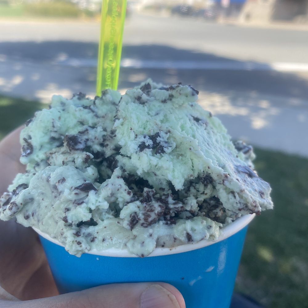 Heritage Chocolates - Mint chip gelato - Chocolatiers & Shops Near Me - Leonardtown, Maryland Heritage Chocolates - Mint chip gelato - Chocolatiers & Shops Near Me - Leonardtown, Maryland