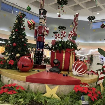 Mayagüez Mall - Shopping Centers Near Me - Mayagüez, Puerto Rico