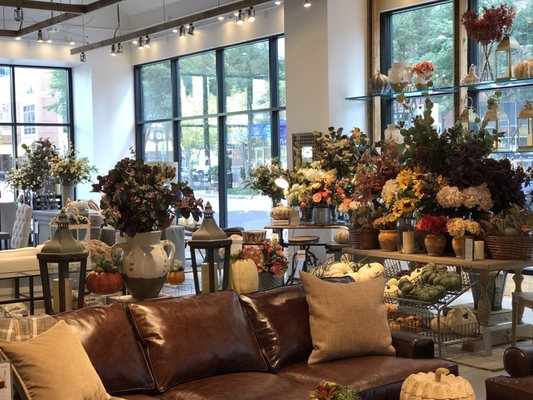 Pottery Barn by null