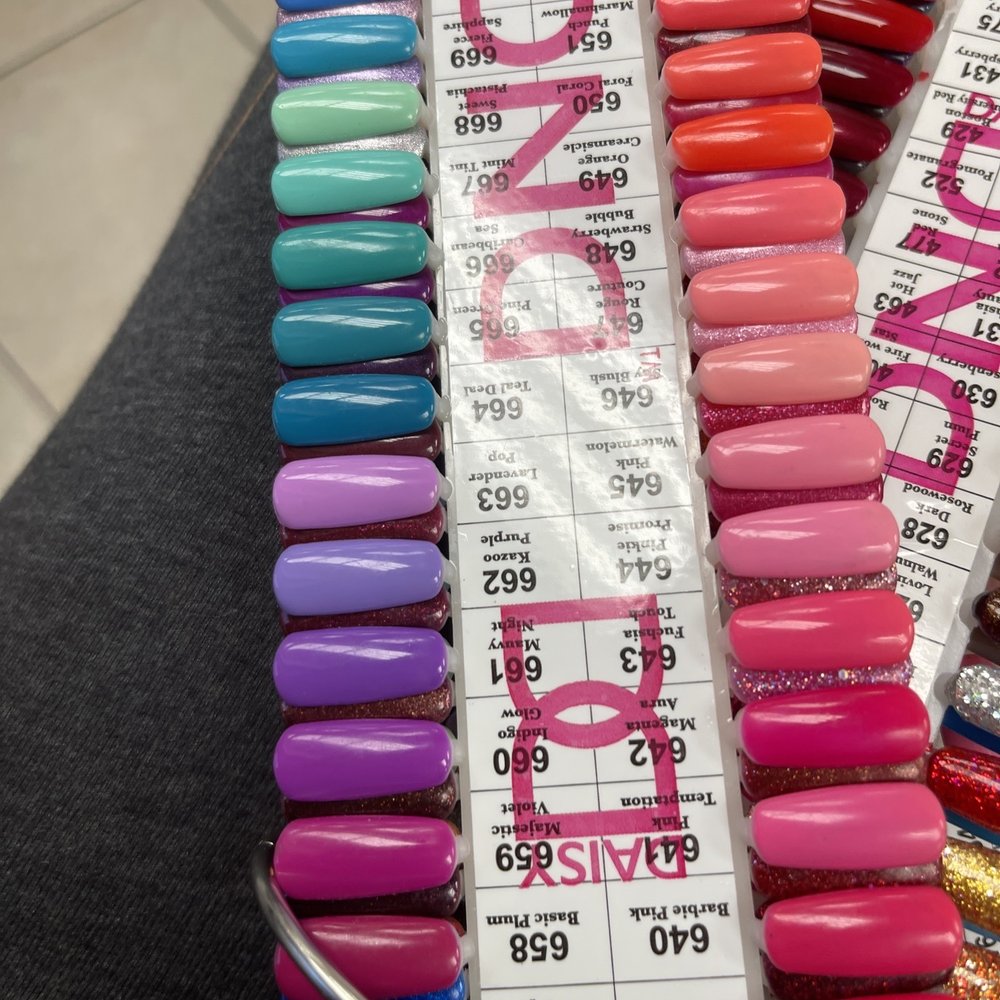 Nicole Nails & Spa - Nail Salons Near Me - Lompoc, California