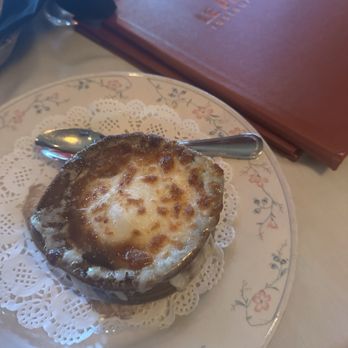 Le Petit Restaurant - French Onion Soup - French Near Me - Sherman Oaks, California Le Petit Restaurant - French Onion Soup - French Near Me - Sherman Oaks, California