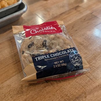 Dog Haus Biergarten - I triple chocolate cookies gifted to us by staff. - Breakfast & Brunch Near Me - Burbank, California Dog Haus Biergarten - I triple chocolate cookies gifted to us by staff. - Breakfast & Brunch Near Me - Burbank, California