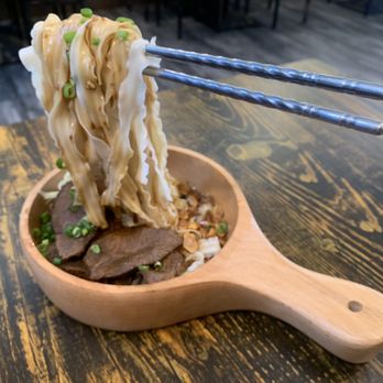Fun Station - Beef Fly Noodles - Noodles Near Me - Honolulu, Hawaii