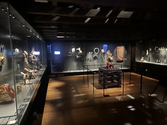 MAS - Museum aan de Stroom by null
