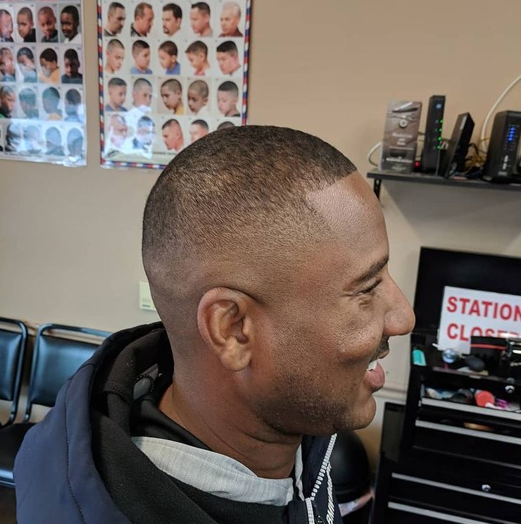 No Hatz Barbershop Logo