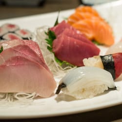 Oishii Too Sushi Bar