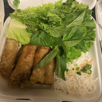 Pho 89 - A4. Vietnamese Egg Rolls. Very tasty. There's taro in the filling! - Vietnamese Near Me - Denver, Colorado