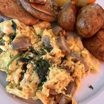 Sweet Bacon Cafe - Sausage scramble - Breakfast & Brunch Near Me - Portland, Oregon