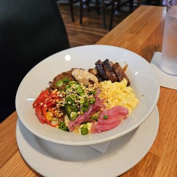 Koko Head Cafe - Don buri chen - Breakfast & Brunch Near Me - Honolulu, Hawaii Koko Head Cafe - Don buri chen - Breakfast & Brunch Near Me - Honolulu, Hawaii