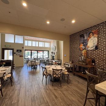 Cafe Dolce Vita - Italian Near Me - Gilroy, California