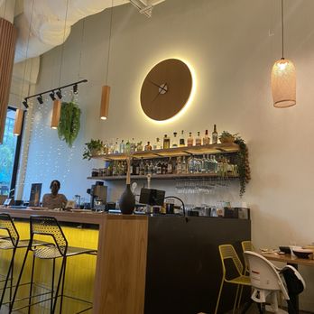 Kati Vegan Thai - Bar area - Thai Near Me - Kirkland, Washington