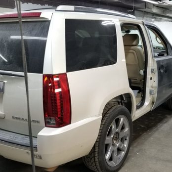 Advanced Collision Center - Body Shops Near Me - Honolulu, Hawaii