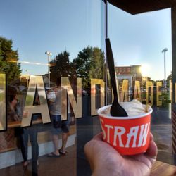 Salt & Straw - Sea salt with caramel ribbon!