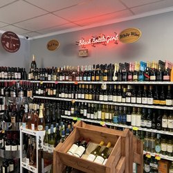Feather Sound Liquors