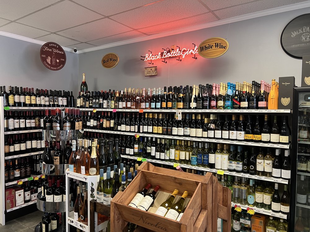 FEATHER SOUND LIQUORS Updated September 2024 20 Photos 2325