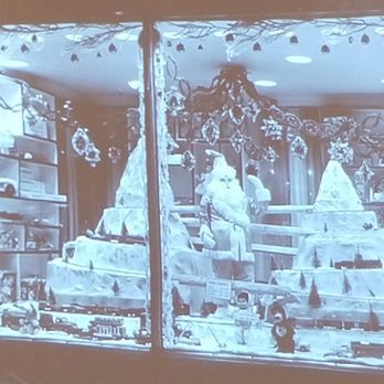 Engineer's Club - Store Christmas Window - Venues & Event Spaces Near Me - Baltimore, Maryland