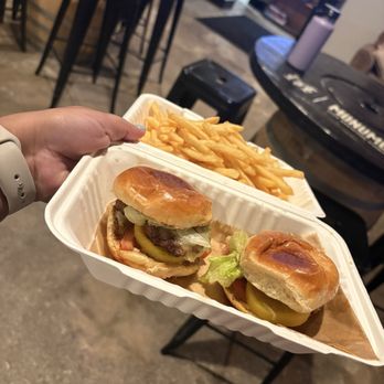 Motte Restaurant And Bar - Tteok Galbi Sliders - Korean Near Me - Baltimore, Maryland