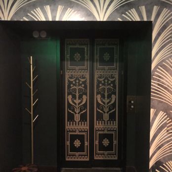 VOO Lounge - Elevator - Lounges Near Me - Kansas City, Missouri