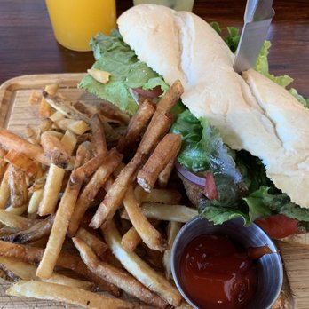 Asado Argentinian Grill - Fried fish sandwich - Argentine Near Me - Orem, Utah