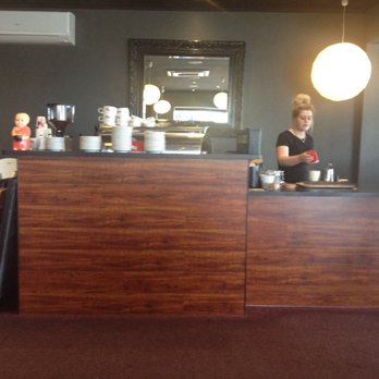 Nick's - Busy staff - Cafes Near Me - Lakes Entrance, VIC