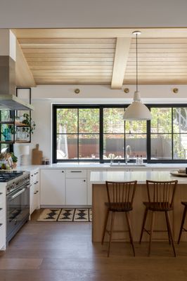 Los Feliz Addition and Remodel - A seamless addition and remodel in Los Feliz, blending modern design with the home's original charm. Los Feliz Addition and Remodel - A seamless addition and remodel in Los Feliz, blending modern design with the home's original charm.