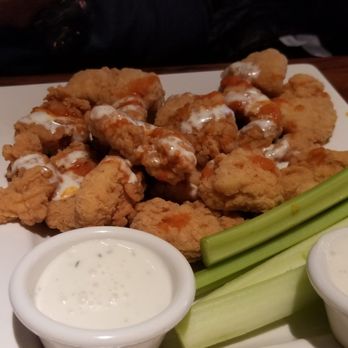 BJ's Restaurant & Brewhouse - Traditional wings - Breweries Near Me - Warwick, Rhode Island BJ's Restaurant & Brewhouse - Traditional wings - Breweries Near Me - Warwick, Rhode Island