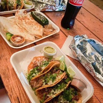 Cuantos Tacos - Pastor tacos Quesadilla - Mexican Near Me - Austin, Texas Cuantos Tacos - Pastor tacos Quesadilla - Mexican Near Me - Austin, Texas
