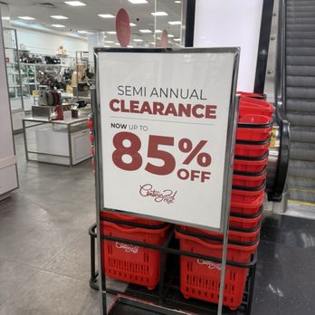 Century 21 NYC - Department Stores Near Me - New York, New York Century 21 NYC - Department Stores Near Me - New York, New York